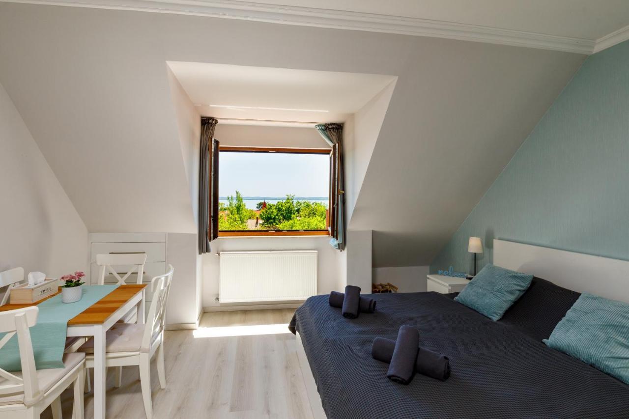 Villa Muzsa Deluxe Balatonfured Luaran gambar