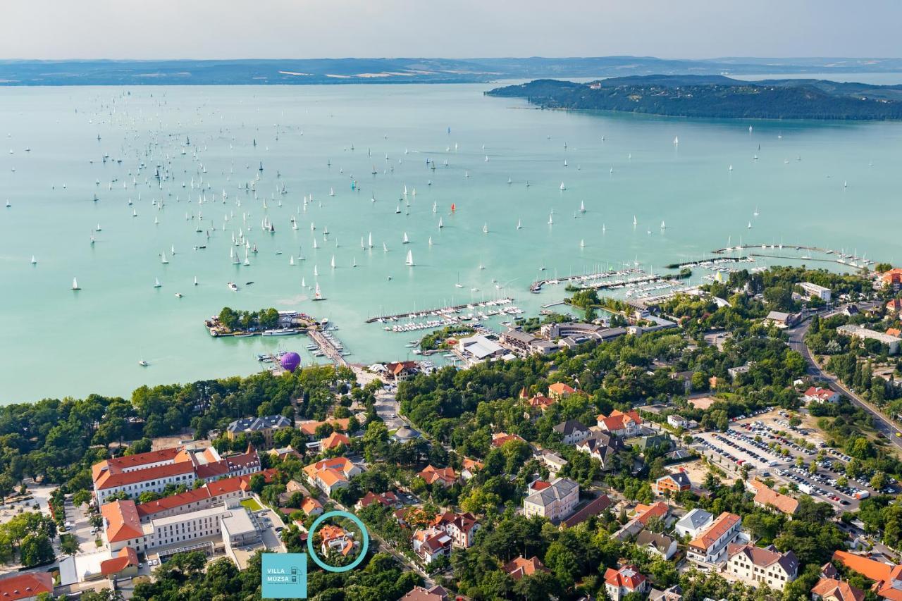 Villa Muzsa Deluxe Balatonfured Luaran gambar