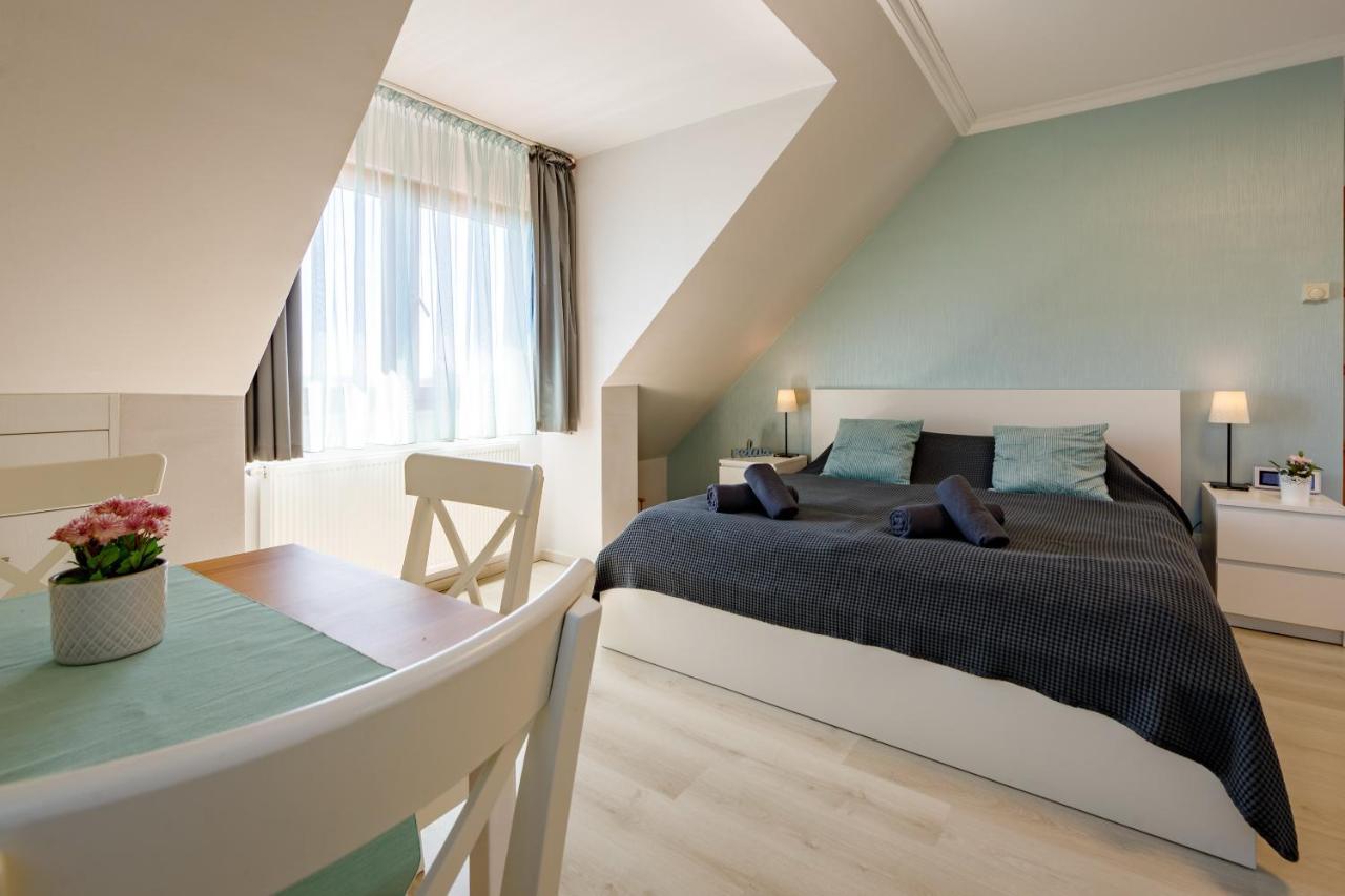 Villa Muzsa Deluxe Balatonfured Luaran gambar