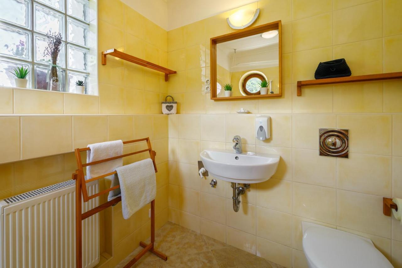 Villa Muzsa Deluxe Balatonfured Luaran gambar