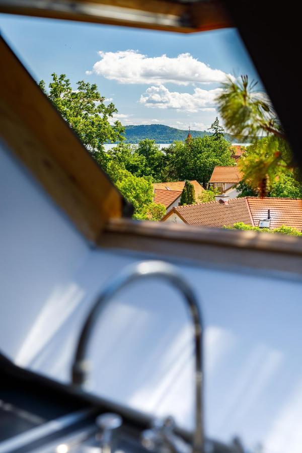 Villa Muzsa Deluxe Balatonfured Luaran gambar