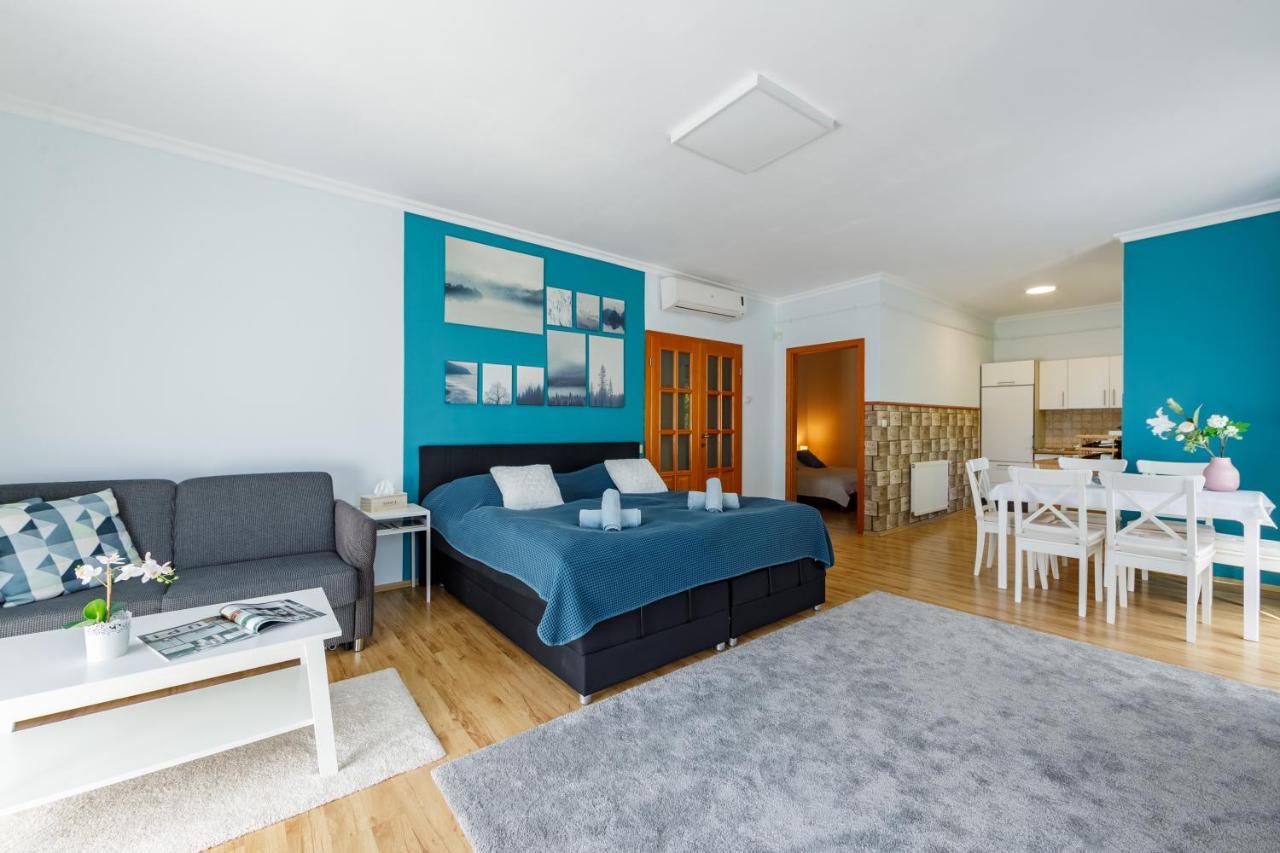 Villa Muzsa Deluxe Balatonfured Luaran gambar
