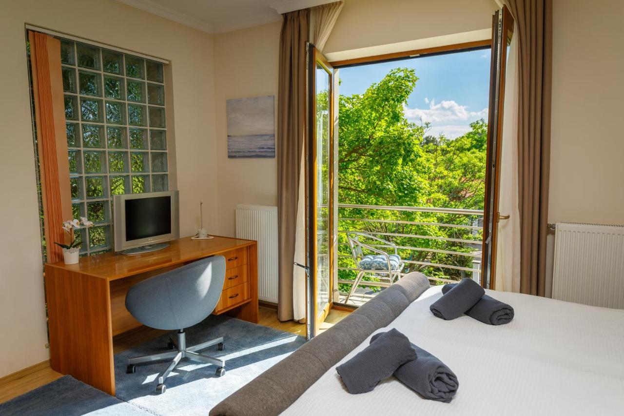 Villa Muzsa Deluxe Balatonfured Luaran gambar