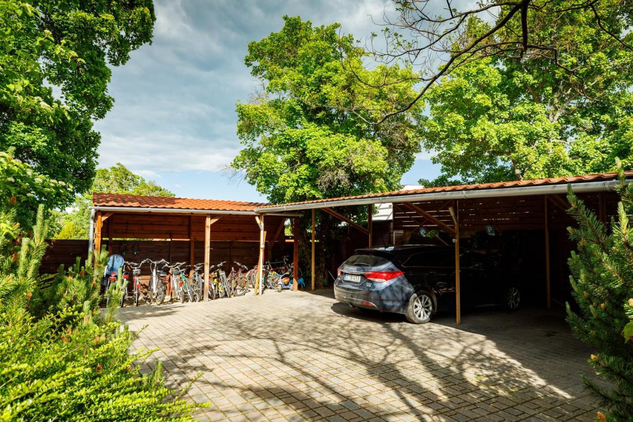 Villa Muzsa Deluxe Balatonfured Luaran gambar